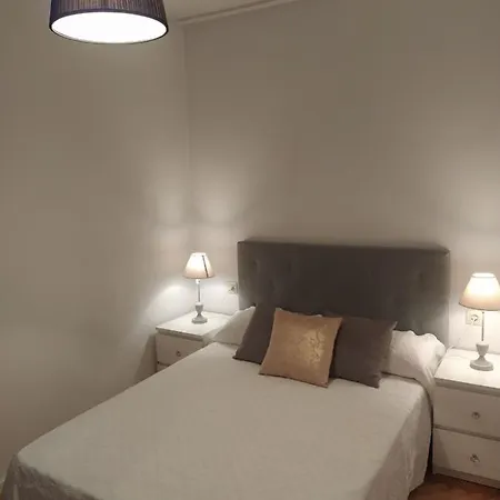 Bonito Piso En El Centro De Apartament
